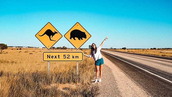 Chica estudiando y viajando por Australia